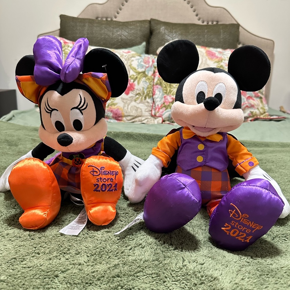 Mickey and Minnie Mouse Halloween 2021 Plush